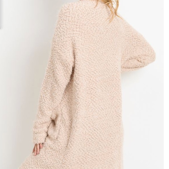 Soft Sherpa button Cardigan - Picture 4 of 8